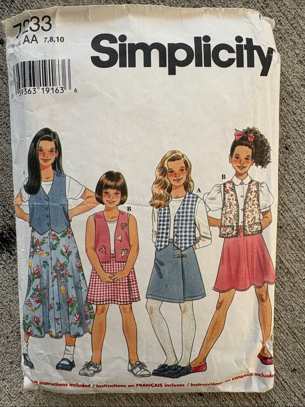 Simplicity Sewing Pattern Lot with Blue, Yellow, Red, Pink and Floral Artwork